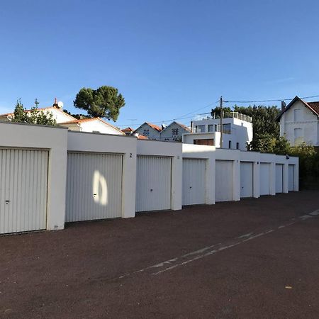 Royan - Vue Mer Pour Cet Appartement Face A La Plage - Grande Conche エクステリア 写真