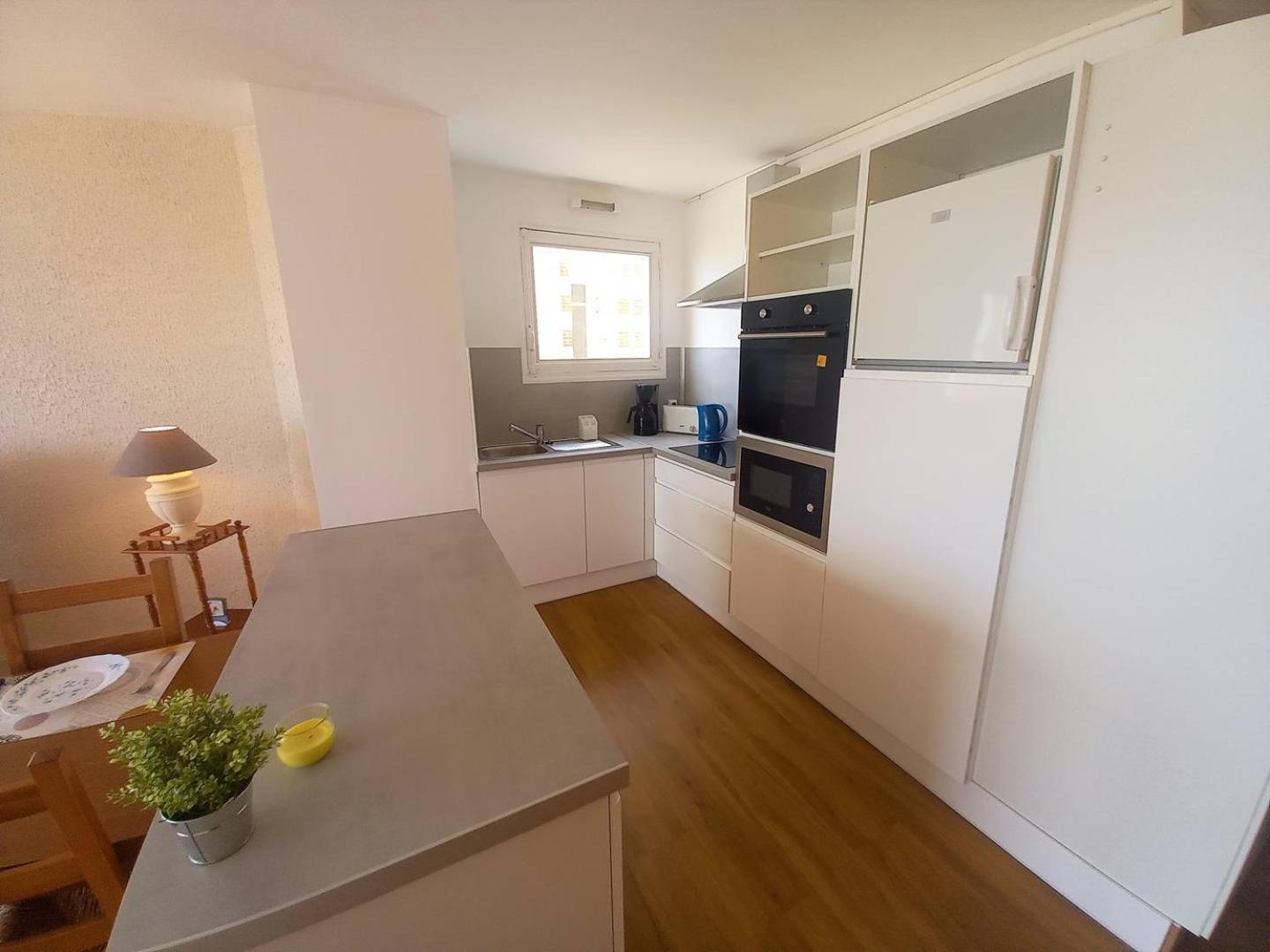 Royan - Vue Mer Pour Cet Appartement Face A La Plage - Grande Conche エクステリア 写真
